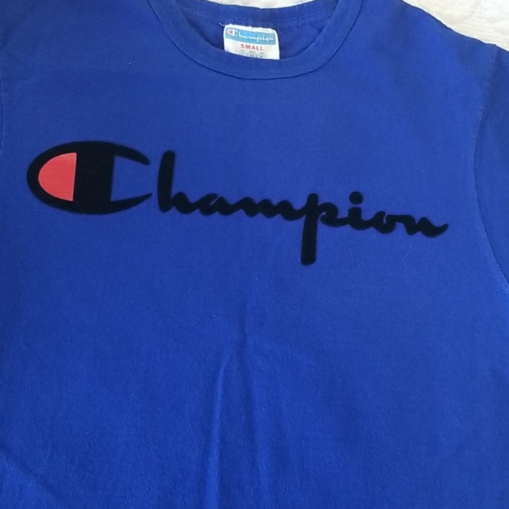 Champion short sleeve top